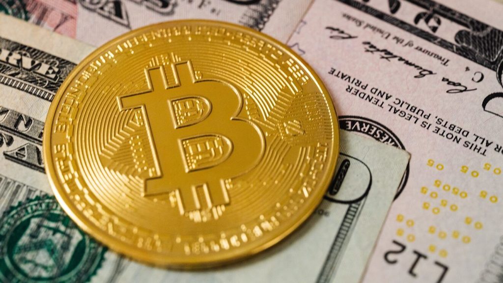 earn bitcoin
